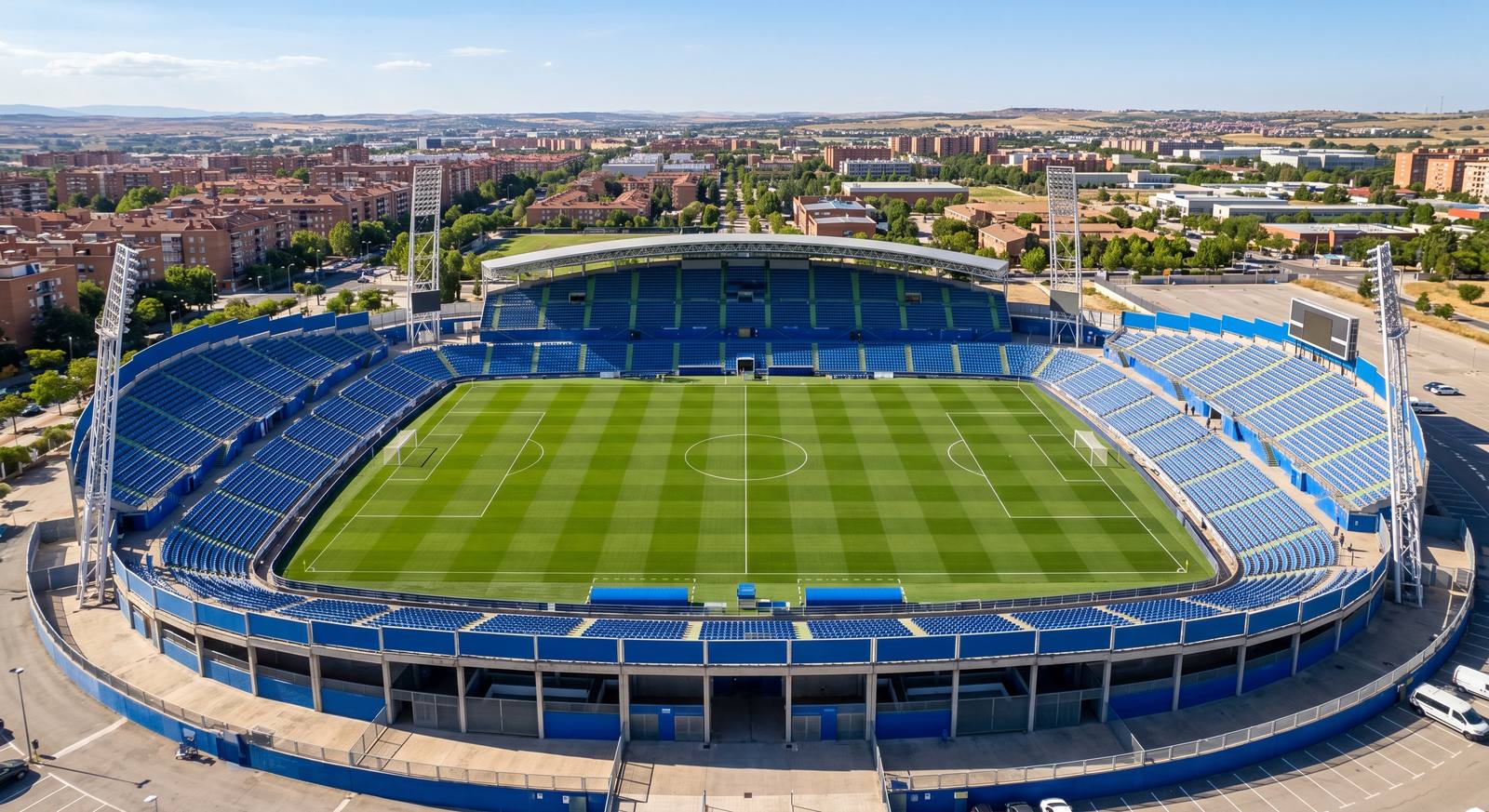 GreenCourt Málaga — Campo de bádminton y pádel ecológico en Paseo Marítimo, Málaga